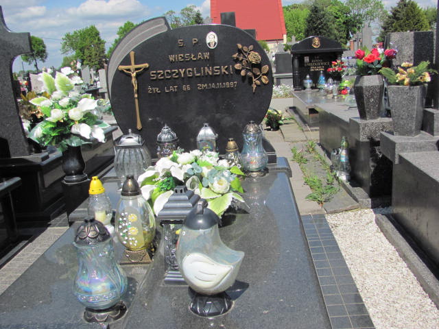 Grób Dariusz Szczygliński