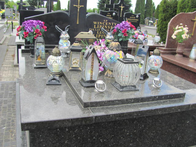 Grób Wincenty Lipiński